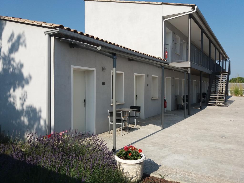 Le Cay Hotel Roquebrune-sur Argens Ngoại thất bức ảnh